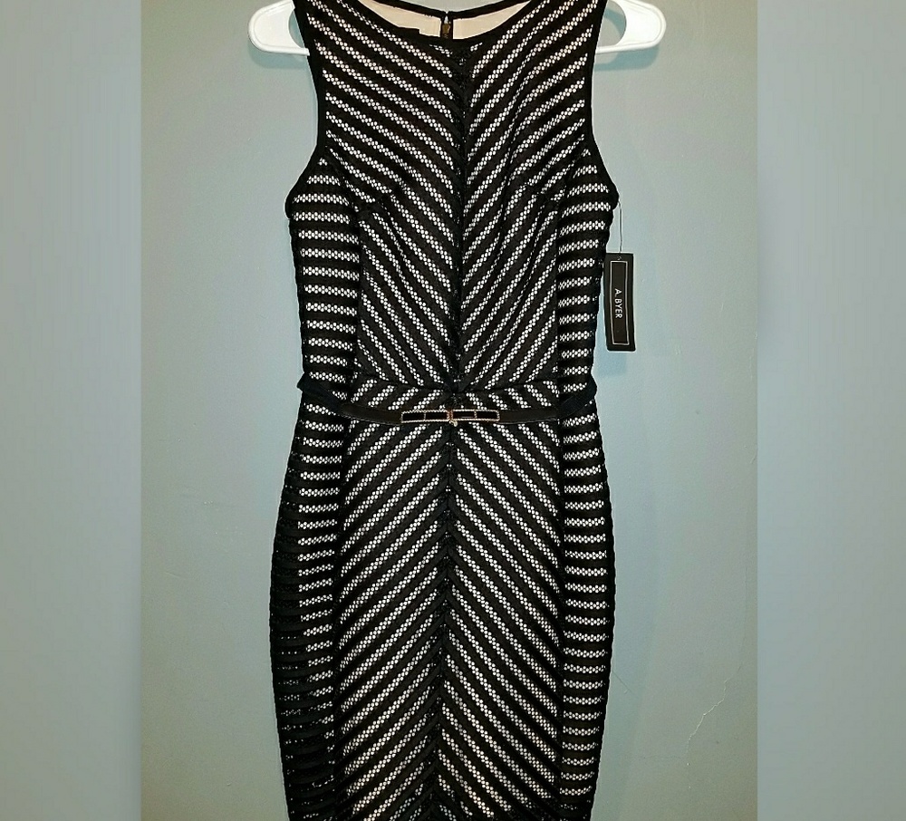 NWT A. BYER Cocktail Dress. Size 7
